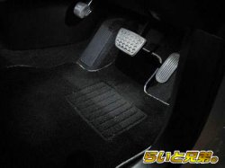 画像1: 30系ハリアー専用LEDフットランプ