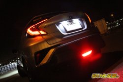 画像1: C-HR(前期)専用LEDリアフォグキット