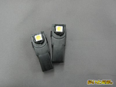 画像1: 30系ハリアー専用LEDフットランプ